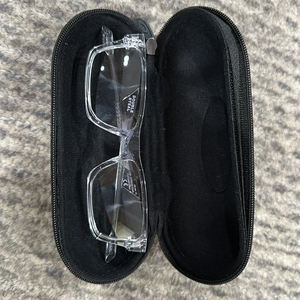 Boys youth Oakley eyeglass frames. Used, but in EUC.
